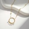 Collier C21
