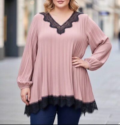 Tunique plissée dentelle