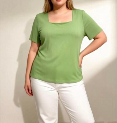 Tee-shirt côtelé col carré