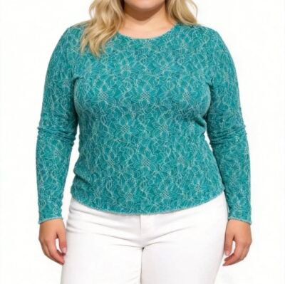 Top en dentelle a motifs