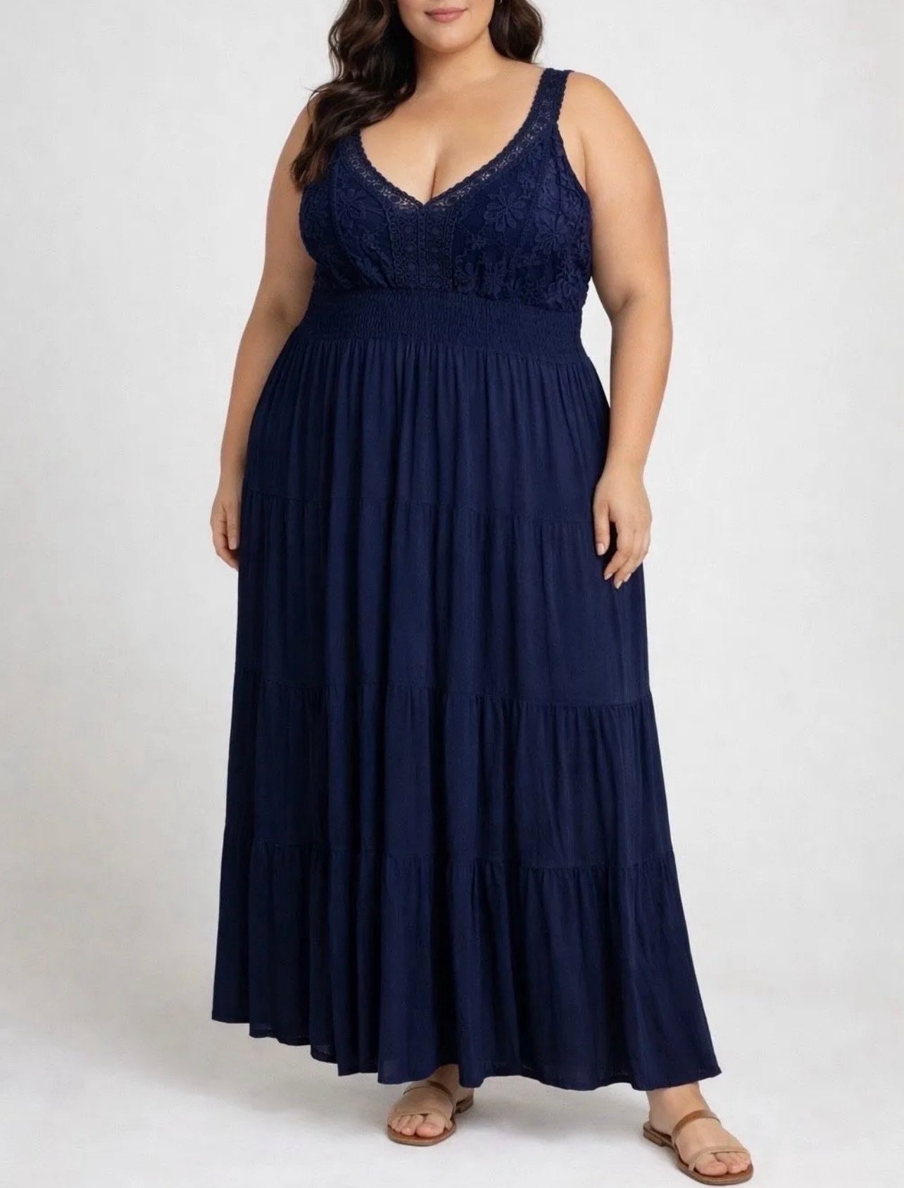 Robe longue buste dentelle