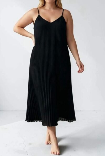 Robe plissée fines bretelles