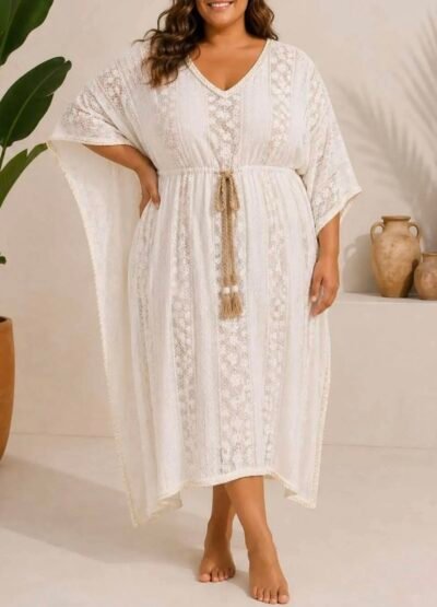 Robe poncho dentelle