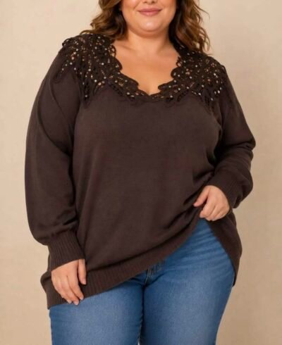 Pull haut dentelle et strass