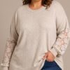 Pull brodée